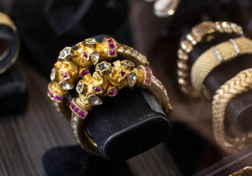 Is it better to sell gold to a jeweler or pawn shop?